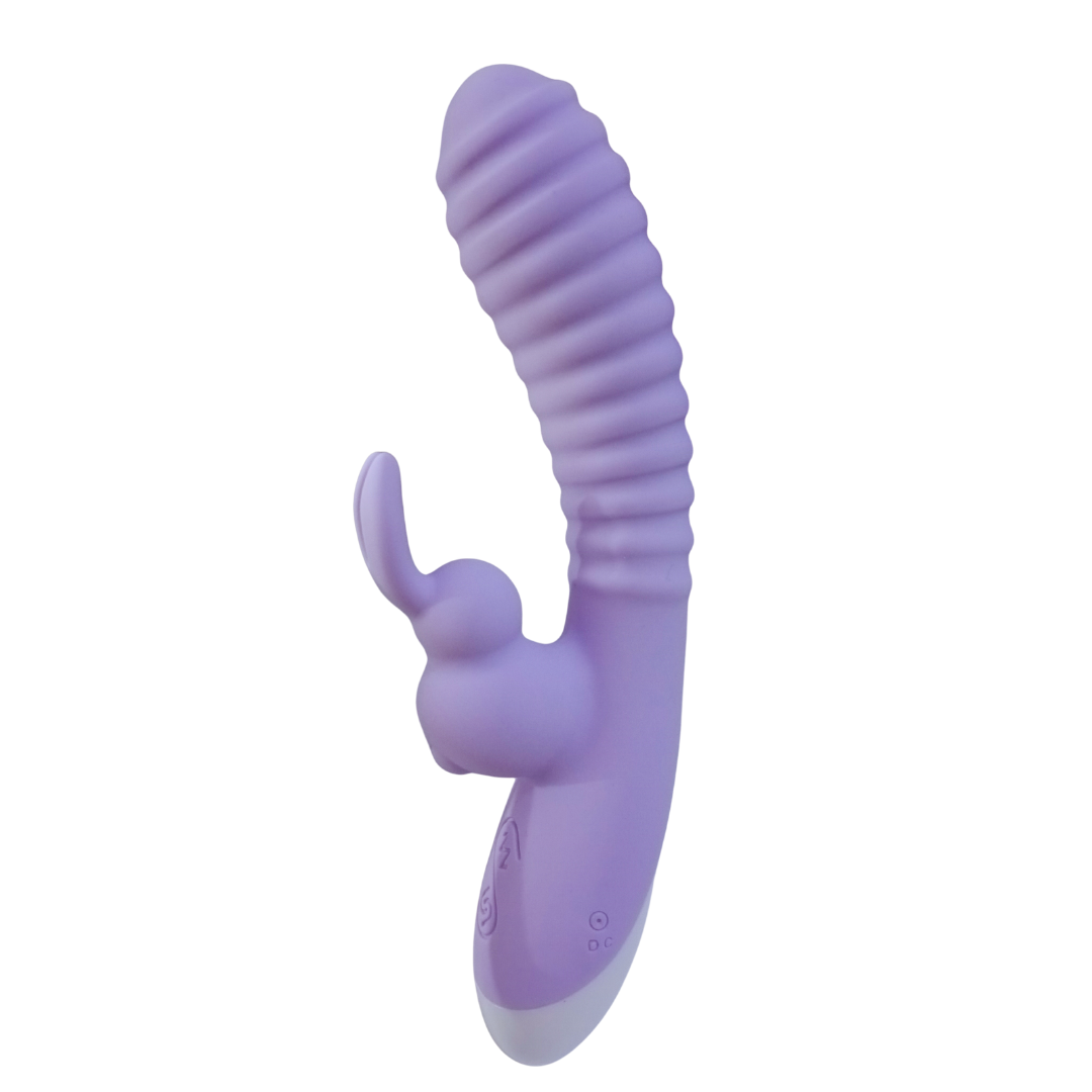 Vibrador conejo recargable de silicona en color lavanda, vista lateral