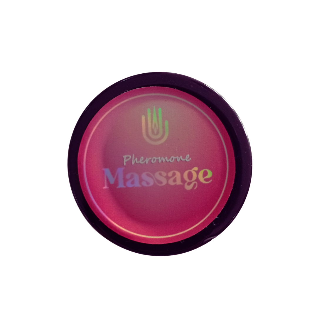 Vela de masaje Pheromone Massage Candle sabor fresa, vista lateral con tapa negra y etiqueta rosa