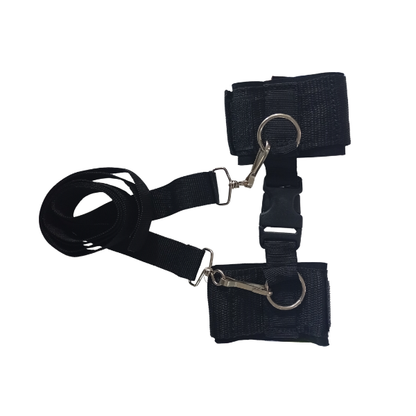 Esposas BDSM con amarres vista superior con correas extendidas