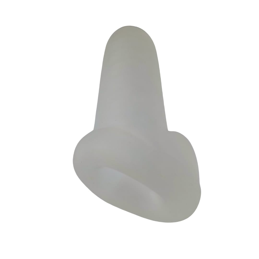 Funda extensora TPR transparente vista frontal mostrando base de ajuste en testiculos